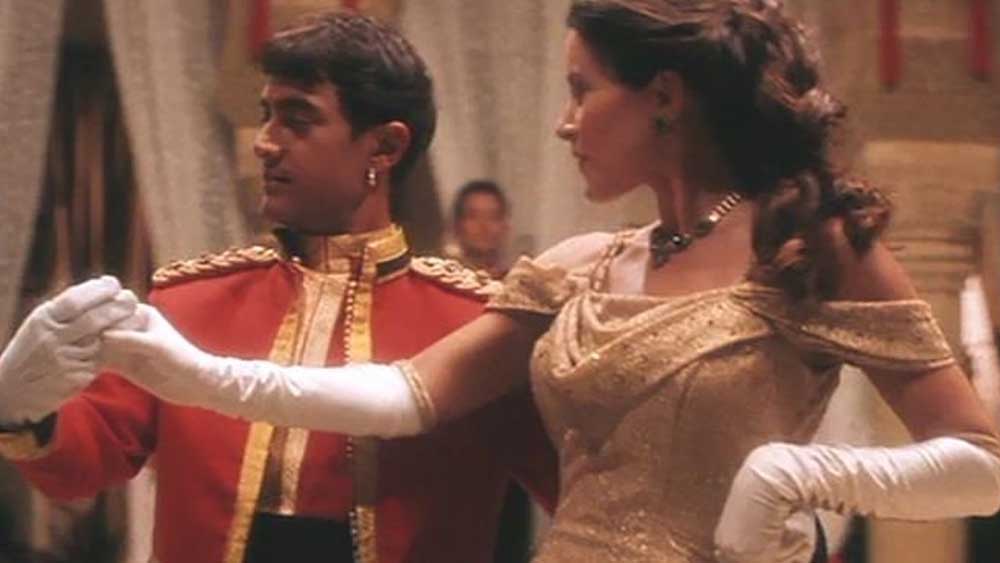 বলাই বাহুল্য, সেই বিখ্যাত বলরুম ডান্সের দৃশ্য বেশ জনপ্রিয় হয়েছিল। ব্যাস, ভাগ্যের চাকা ঘোরে টেরেন্সের। একে একে আসতে থাকে ছবির অফার, ‘নাচ’, ‘ঝঙ্কার বিটস’ ছবিতে কোরিওগ্রাফ করার সুযোগ পান তিনি। একই সঙ্গে বিভিন্ন অ্যাড ফ্লিমেও কাজ করতে থাকেন। টেরেন্সের নাচের অ্যাকাডেমিও ফুলে ফেঁপে উঠতে থাকে।