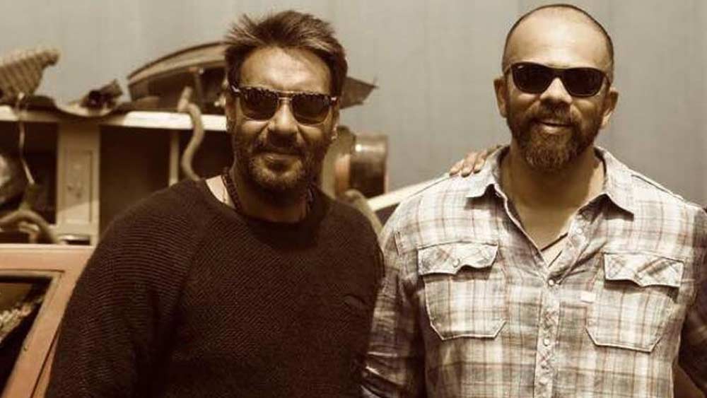 ক্রমে গোলমাল সিরিজের অন্যতম অভিনেতা হয়ে ওঠেন মুকেশ। পাশাপাশি তাঁর ফিল্মোগ্রাফিতে যোগ হয় ‘অপহরণ’, ‘হাল্লা বোল’, ‘অল দ্য বেস্ট’, ‘সানডে’-এর মতো নাম। অজয় দেবগণ এবং রোহিত শেট্টিকে নিজের মেন্টর মনে করেন মুকেশ।