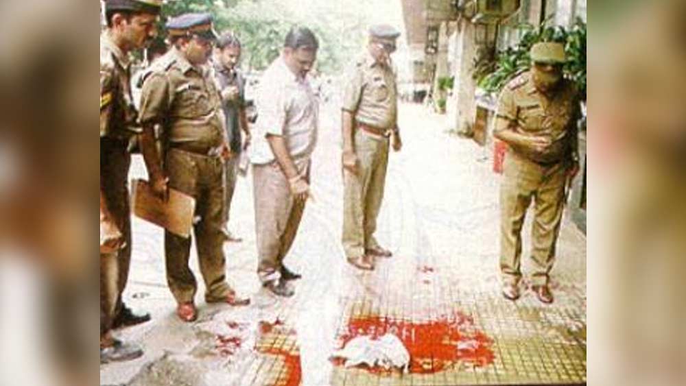 মোট আটটি মামলায় কর্নাটক পুলিশ অভিযুক্ত করে মুথাপ্পাকে। ২০০১ সালে সুব্বরাজু নামে এক রিয়েল এস্টেট ব্যবসায়ীকে ভাড়াটে খুনি দিয়ে খুন করানোর দায়েও অভিযুক্ত হন মুথাপ্পা।