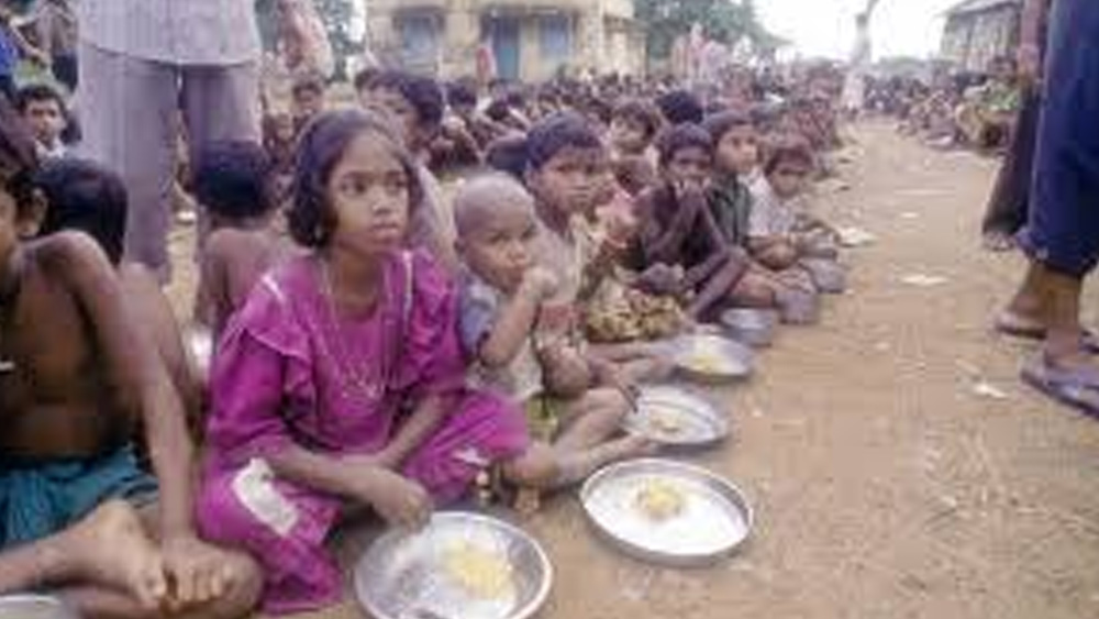 সরকারি তথ্য অনুসারে এই ঝড়ের তাণ্ডবলীলায় প্রাণ হারিয়েছিলেন ৯,৮৮৫ জন। যদিও বেসরকারি মতে মৃতের সংখ্যা পৌঁছেছিল ৫০ হাজারে। শুধু জগৎসিংহপুর জেলাতেই মৃত্যু হয় ৮১১৯ জনের। গোটা ওড়িশায় অনাথ হয়েছিল ১,৫০০ জন শিশু।