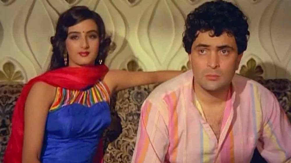 এর পর ঋষি বোকারিয়ার ‘নসিব আপনা আপনা’ ছবি শুট করেন। ছবিটি মুক্তি পাওয়ার পর সুপারহিট হয়। কিন্তু তার পরেও ‘প্যার ঝুকতা নেহি’-তে অভিনয় না করার জন্য আক্ষেপের সুর শোনা গিয়েছিল তাঁর মুখে। তাঁর এই একটা ‘ভুল’ মিঠুন চক্রবর্তীকে নতুন ভাবে আবিষ্কার করেছিল বলিউড থেকে আমদর্শক।