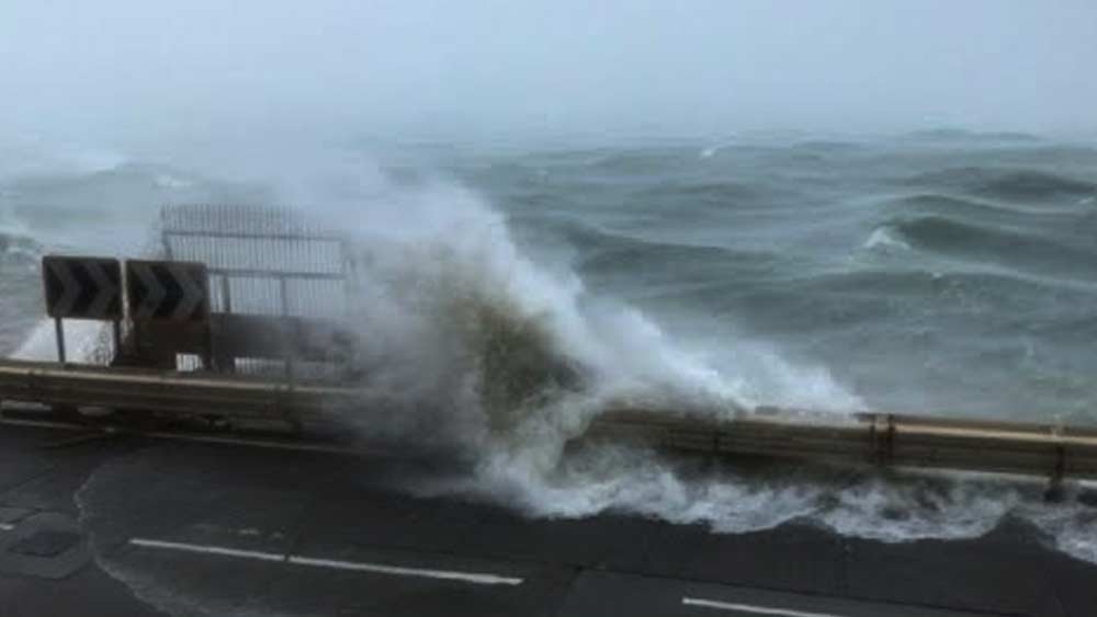 সাম্প্রতিক অতীতে ‘ফণী’-র নাম দিয়েছিল বাংলাদেশ। তারও আগে ২০০৯ সালে বিধ্বংসী আয়লার নামকরণ করেছিল মায়ানমার।