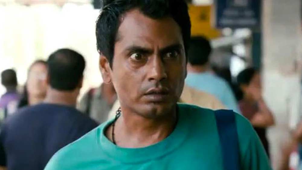 এর পর নওয়াজউদ্দিন বিধ্বস্ত হয়ে পড়েন। নিজেই জানিয়েছেন, সম্পর্ক হারানোর শূন্যতায় আত্মঘাতী হওয়ার কথাও ভেবেছিলেন। কিন্তু শেষ অবধি সেই ভাবনা থেকে সরে আসেন। এই আঘাত থেকে বার হয়ে আসতে তাঁর সময় লেগেছিল।