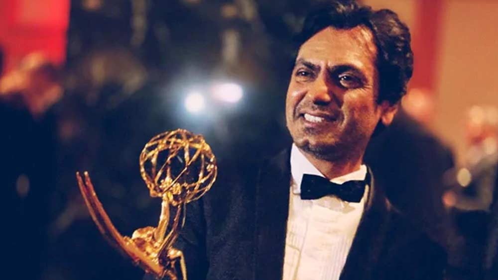 আরও একটি বিয়ের কথা নওয়াজউদ্দিন জানিয়েছেন। তাঁর মায়ের পছন্দ করা মেয়ে শীবাকে তিনি বিয়ে করেছিলেন। শীবা ছিলেন উত্তরাখণ্ডের মেয়ে। কিন্তু সেই বিয়ে দীর্ঘস্থায়ী হয়নি। নওয়াজের দাবি, শীবার দাদা তাঁদের সম্পর্কের মাঝে চলে আসতেন। ফলে সেই দাম্পত্য মাত্র দু’মাসে ভেঙে যায়।