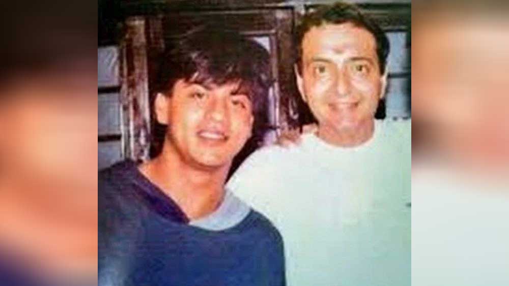 ঠিক এমন সময়েই শাহরুখের পরিচয় হয় অভিনেতা বিবেক ভাসবানীর সঙ্গে। বিবেক সে সময় মুম্বইয়ের বেশ কিছু ছবিতে কাজ করতে শুরু করেছেন। কিন্তু শাহরুখের কাছে সে সময় থাকার মতো ছাদও নেই। তিনি থাকতে শুরু করেন বিবেকের সঙ্গে।