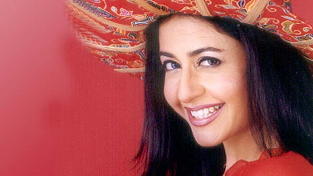 এর পর তিনি ‘মিস ইন্ডিয়া’-য় প্রতিদ্বন্দ্বিতা করবেন বলে ঠিক করেন। ১৯৯৫ সালে ২০ বছর বয়সি এই প্রতিযোগিতায় তৃতীয় স্থানাধিকারিণী হন।