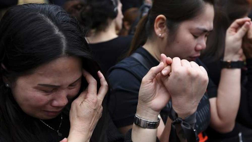 তার পর তিন সদস্যের বিচারকের দল সাতটি খুনের জন্য যাবজ্জীবন সাজা ঘোষণা করে নিকোসের। সে দেশের সরকারের তরফে ওই মহিলাদের পরিবারকে আট হাজার ৯০০ ইউরো (ভারতীয় মুদ্রায় সাত লক্ষ) করে দেওয়াও হয়।