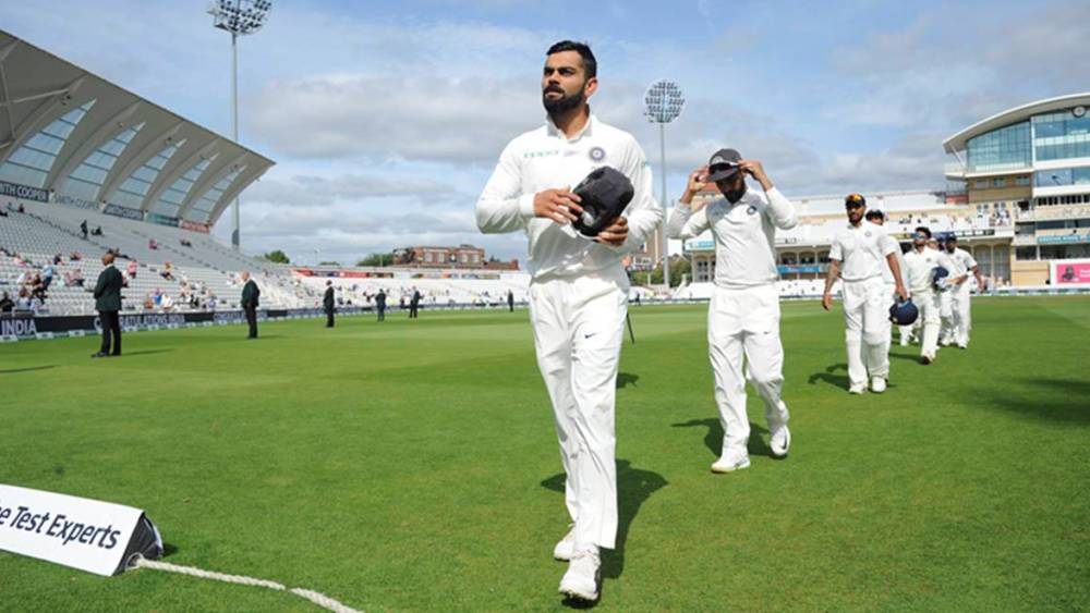 টি-টোয়েন্টি বিশ্বকাপের আসর পিছিয়ে গেলে আইসিসি-র বোর্ড মিটিংয়ে দ্বিপাক্ষিক সিরিজের উপরে জোর দেওয়া হতে পারে। সেক্ষেত্রে বছরের শেষে অস্ট্রেলিয়া সফরে যাওয়ার সম্ভাবনা প্রবল ভারতের। করোনা-অতিমারির জন্য যে আর্থিক ক্ষতি হয়েছে, তা পূরণ করাও লক্ষ্য আইসিসি-র।