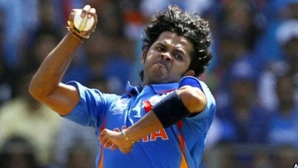 এই দলের দ্বাদশ ব্যক্তি শ্রীসন্থ নিজেই। একসময় চিহ্নিত হয়েছিলে অসামান্য প্রতিশ্রুতিবান পেসার হিসেবে। কিন্তু ৫৩ একদিনের ম্যাচের চেয়ে বেশি খেলতে পারেননি। নিয়েছেন ৭৫ উইকেট। গড় ৩৩.৪৪, ইকনমি রেট ৬.০৭। বদমেজাজ, নাটুকে হাব-ভাব, অতিরিক্ত আগ্রাসন তো ছিলই, আইপিএলে দুর্নীতির অভিযোগ কেরিয়ার শেষ করে দিয়েছে কেরলের এই ক্রিকেটারের।