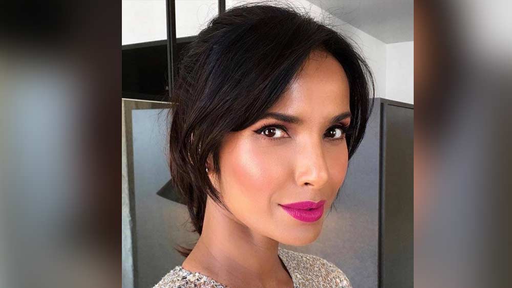 বিচ্ছেদের পরে তাঁর বাবা এবং মা, দু’জনেই আবার বিয়ে করেছিলেন। পদ্মা লক্ষ্মীর বড় হওয়া নিউইয়র্ক ও লস অ্যাঞ্জলসে, সৎ ভাইবোনদের সঙ্গে। বছরে নিয়ম করে আসতেন ভারতে। দাদু দিদিমার সঙ্গে দেখা করতে। ফলে দেশের সঙ্গে যোগাযোগ তাঁর বিচ্ছিন্ন হয়নি।