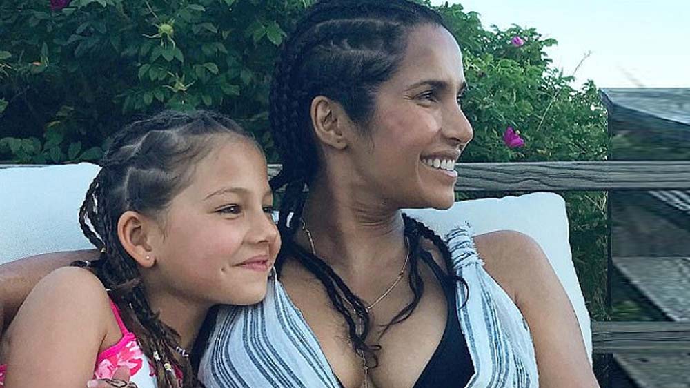 শেষ অবধি পদ্মা লক্ষ্মী এবং অ্যাডাম যৌথ সিদ্ধান্ত নেন, তাঁরা কো পেরেন্টিং করবেন। ফলে সন্তানের স্বার্থে বছর তিনেক আগে আবার জোড়া লেগেছে তাঁদের সম্পর্ক। একমাত্র সন্তানের নাম পদ্মা লক্ষ্মী রেখেছেন কৃষ্ণা থিয়া লক্ষ্মী ডেল।