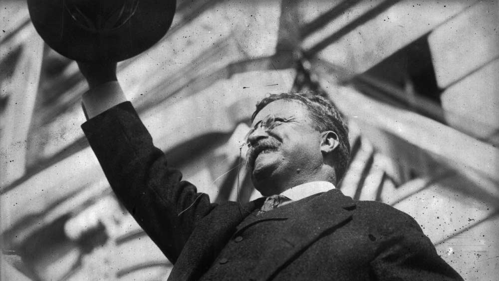 রুজভেল্ট মার্কিন প্রেসিডেন্ট পদে ছিলেন ১৯০১-১৯০৯ খ্রিস্টাব্দ অবধি।