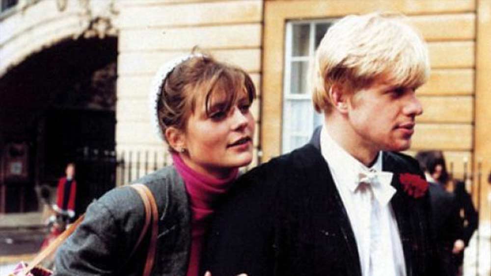 বরিসের প্রথম স্ত্রী ছিলেন অ্যালেগ্রা মোস্টাইন আওয়েন। শিল্প-ঐতিহাসিক উইলিয়াম মোস্টাইন আওয়েন এবং ইতালীয় সাহিত্যিক গাইয়া সার্বাদিয়োর মেয়ে অ্যালেগ্রাকে তিনি বিয়ে করেছিলেন ১৯৮৭ সালে। ১৯৯৩ সালে তাঁদের বিচ্ছেদ হয়ে যায়।