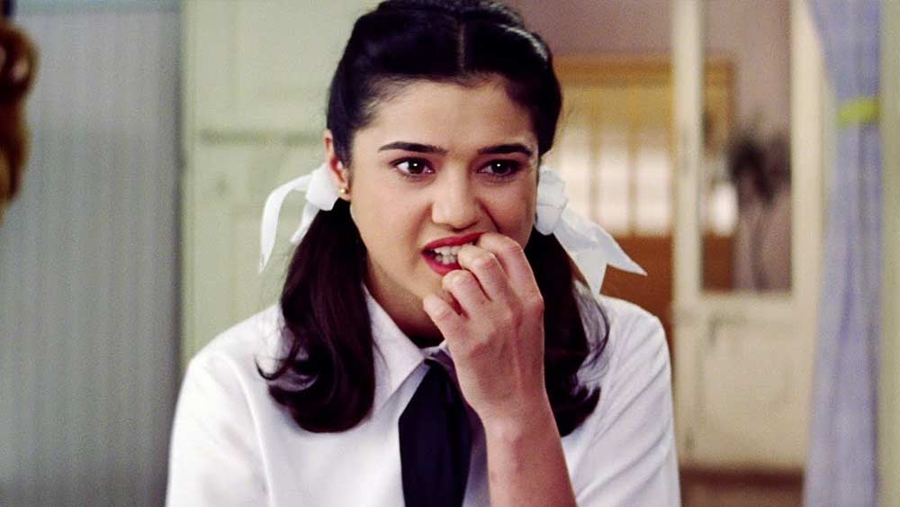 সে সময় কাউকে না পেয়ে প্রীতির পায়ের ছবিই দেখানো হয়েছিল। এ ভাবেই মডেলিং-এর দুনিয়ায় আক্ষরিক অর্থেই প্রথম পা রাখেন তিনি। এর পর তিনি হয়ে ওঠেন পার্ক-কিশোরী।