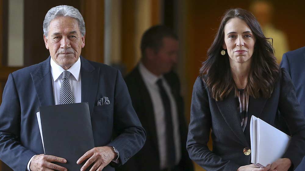 দেশবাসীর প্রতি তিনি যে ভাবে বার্তা দিয়েছেন, তা খুবই ফলপ্রসূ হয়েছে। সেই বার্তায় আবেগ ও সহমর্মিতার পাশাপাশি ছিল অভিভাবকের কঠোর দৃষ্টিভঙ্গিও।