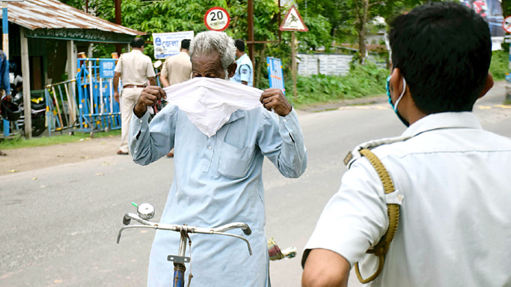 Anger at the depot after not wearing a mask in the bus 