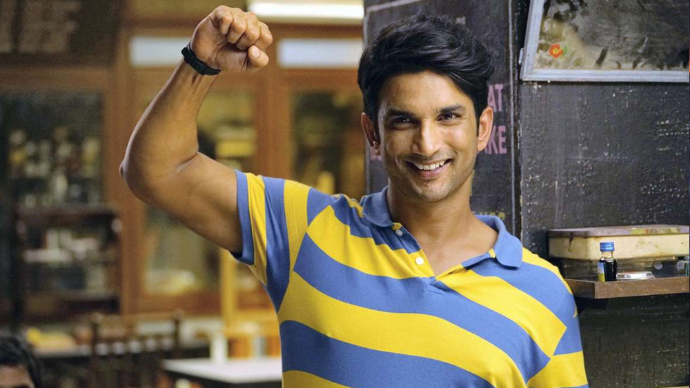 মুম্বইয়ে এসে সুশান্ত প্রথমে নাদিরা বব্বরের নাটকের দলে যুক্ত হন। সে সময় টেলিভিশনে চকোলেটের বিজ্ঞাপনে তিনি ছিলেন জনপ্রিয় মুখ।