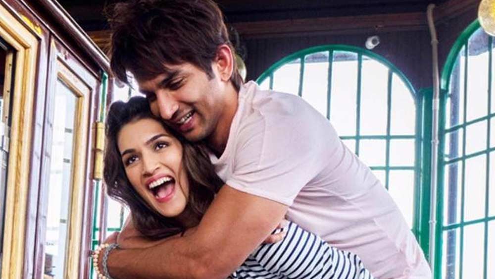 ২০১৭ সালে মুক্তি পায় ‘রাবতা’। বক্স অফিসে সাফল্য না পেলেও এই ছবির জুটি সুশান্ত-কৃতীর সম্পর্ক নিয়ে মুখরোচক আলোচনা চলে দীর্ঘ কয়েক মাস ধরে। তবে সেই সম্পর্ক বেশি দিন স্থায়ী হয়নি। ২০১৮ সালে দু’জনে আলাদা হয়ে যান। শোনা যায়, সম্পর্ক ভেঙে যাওয়ার কারণ ছিল দু’জনের বদমেজাজ।