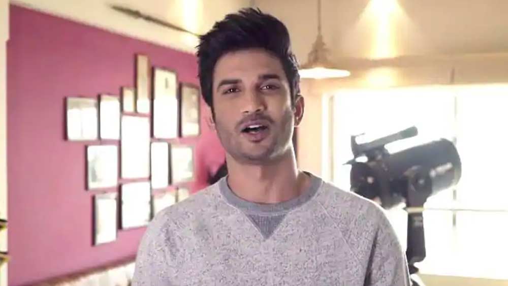 শোনা যায়, ছবি পিছু তাঁর পারিশ্রমিক ছিল পাঁচ থেকে সাত কোটি টাকা। সম্পত্তির পরিমাণ ছিল প্রায় ৫৯ কোটি টাকা। উপার্জনের বেশির ভাগই তিনি ব্যয় করতেন নিজের স্বপ্নছোঁয়ার প্রয়াসে।