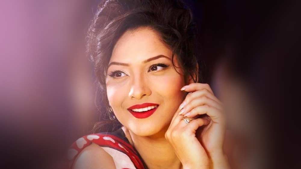 জল্পনা উঠেছে, সুশান্ত কি জানতে পেরেছিলেন বিয়ে করতে চলেছেন অঙ্কিতা? প্রথম প্রেমের স্মৃতি কি তাঁকে আরও অবসাদগ্রস্ত করে তুলেছিল? প্রশ্নগুলির উত্তর হয়তো অধরাই থেকে যাবে।