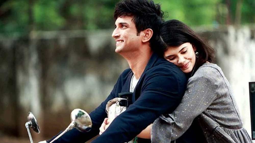 সঞ্জনা সাংঘির বিপরীতে এই ছবির নায়কসুশান্ত সিংহ রাজপুত। এ ছাড়াও এই ছবিতে আছেন সইফ আলি খান এবং জাভেদ জাফরি।