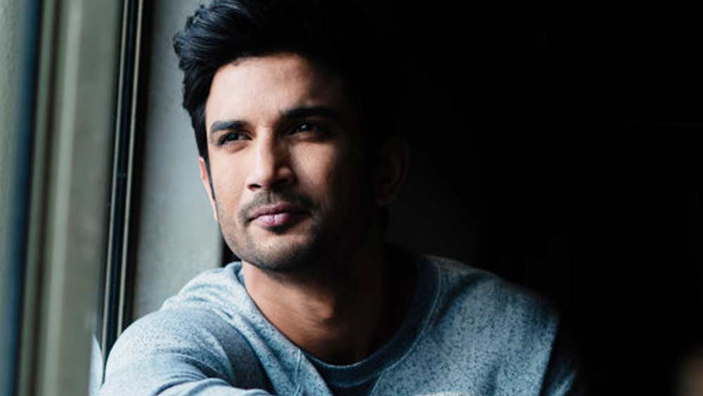 শেখর কপূরেরপরিচালনায় ‘পানি’ছবির জন্য ক্যামেরার পিছনে কাজ এগিয়েছিল বেশ কিছু দূর অবধি। চূড়ান্ত পর্বে নায়কেরভূমিকায় ছিল সুশান্তের নামই।