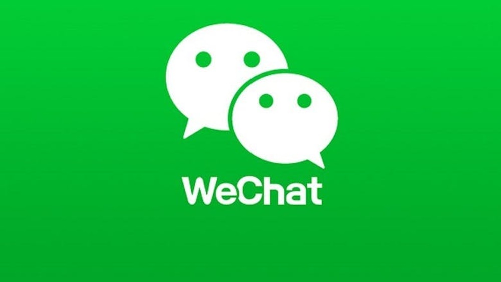 হোয়াটসঅ্যাপেরই মতোই মেসেজ করার প্ল্যাটফর্ম ‘উইচ্যাট’। চিনের মানুষ এই অ্যাপেই নিজেদের মধ্যে কথাবার্তা বলেন। হোয়াটসঅ্যাপের সঙ্গে পাল্লা দিতে না পারলেও ভারতের বাজারে নিজের শ্রীবৃদ্ধি ঘটাতে সচেষ্ট এই অ্যাপ। সেই উই চ্যাটও সন্দেহের ঊর্ধ্বে নয়।