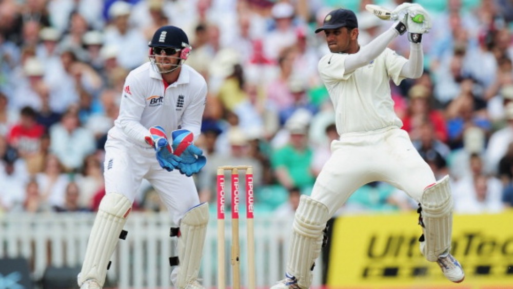 ১৬ বছরের টেস্ট কেরিয়ারে মাত্র তিন টেস্টে খেলতে পারেননি দ্রাবিড়। যার প্রথমটা ২০০৫ সালে আমদাবাদে শ্রীলঙ্কার বিরুদ্ধে। সেই টেস্টে ২৫৯ রানে জিতেছিল ভারত। ২০১০ সালে দক্ষিণ আফ্রিকার বিরুদ্ধে ঘরের মাঠে পর পর দুই টেস্টে খেলতে পারেননি তিনি। যার একটি ছিল নাগপুরে, অন্যটি কলকাতায়। ভারত নাগপুরে হারলেও কলকাতায় জিতেছিল।