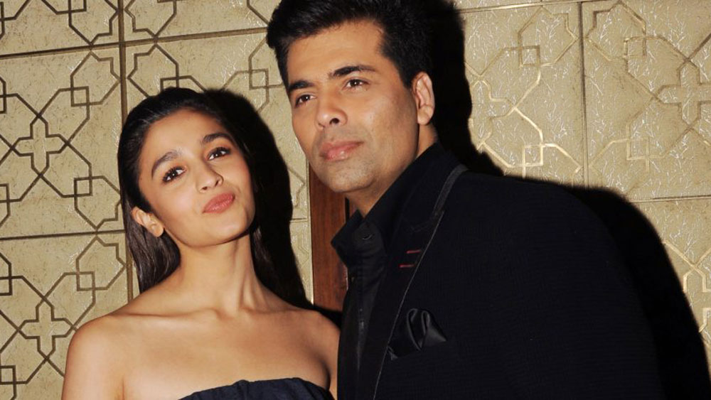 আলিয়ার শোকবার্তা নিয়েও কাটাছেঁড়া শুরু হয়। বলা হয়, সুশান্তের মৃত্যুতে শোকপ্রকাশ করলেও, এক সময় কর্ণ জোহরের সঙ্গে মিলে টক শো-এ সুশান্তকে ধর্তব্যের মধ্যেই আনতে চাননি তিনি। সুশান্তকে নিয়ে কর্ণ জোহররে সঙ্গে তাঁর কথোপকথনের একটি ভিডিয়োও ছড়িয়ে পড়ে। তাতেই গত কয়েক দিনে ১০ লক্ষের বেশি ইউজার আলিয়াকে আনফলো করেছেন। এই মুহূর্তে ইনস্টাগ্রামে ৪ কোটি ৭৪ লক্ষ ফলোয়ার রয়েছে তাঁর।