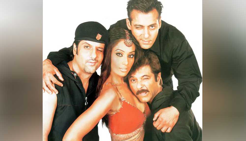 সাকসেসফুল ফিল্মি কেরিয়ার হওয়া সত্ত্বেও বিপাশাকে কোনওদিনও কোনও খানের নায়িকা হতে দেখা যায়নি। যদিও নো-এন্ট্রি ছবিতে সলমন খানের সঙ্গে স্ক্রিন শেয়ার করেছিলেন তিনি, তবে তাঁর নায়িকা হিসেবে দেখা যায়নি তাঁকে।