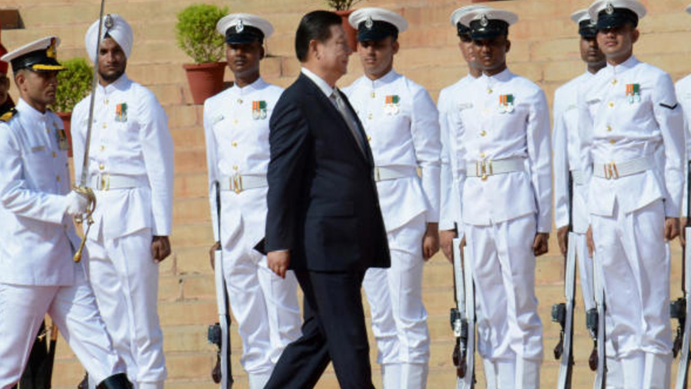 তবে বিশ্বের অন্যতম ক্ষমতাবান এবং প্রভাবশালী এই রাষ্ট্রনেতা তাঁর মেয়ের ব্যক্তিগত জীবনকে পর্দার আড়ালে রাখতেই পছন্দ করেন। ফলে, তাঁর একমাত্র মেয়ে এখন কোথায় আছেন এবং কী করছেন, তা অধরাই বাইরের বিশ্বের কাছে। হয়তো প্রকাশ্যে তখনই আসবে, যখন তাঁরা চাইবেন।