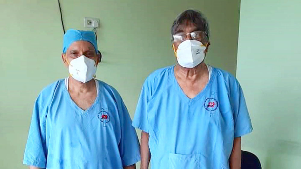 Doctors are teaching the meaning of performing duty