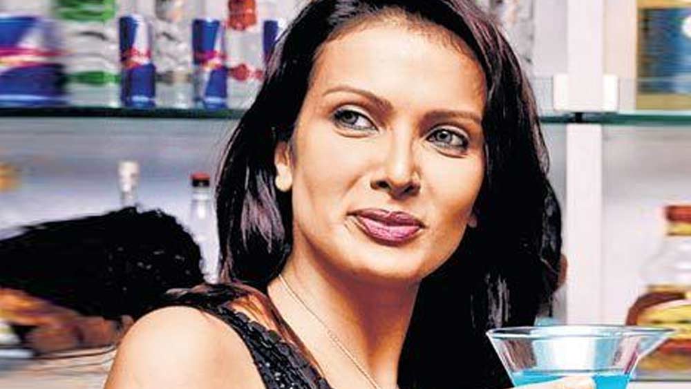 ধীরে ধীরে তিনি হয়ে ওঠেন বলিউডের জনপ্রিয় মডেলদের মধ্যে একজন। দেশের প্রথমসারির ডিজাইনার রিতু কুমার, আবু জানি, সন্দীপ খোসলা, তরুণ তরুণ তহিলিয়ানী সঙ্গে কাজ করেছেন বিবেকা।