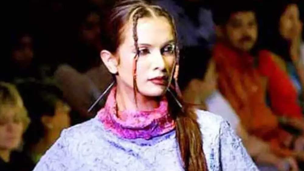 বিবেকার অপমৃত্যু সে সময় চাঞ্চল্য তৈরি করেছিল সংবাদমাধ্যমে। জেরা করা হয়েছিল গৌতমকেও। তবে এক সময় চাপা পড়ে যায় এই অপমৃত্যু কাণ্ড। সুশান্ত সিংহ রাজপুতের অকালমৃত্যুতে আবার বলিউডে ভেসে উঠেছে বিবেকার কথা।