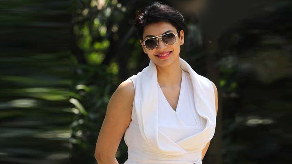 ২০১৪ সালে ভেঙে যায় যুক্তার বিয়ে। একমাত্র ছেলেকে নিয়ে স্বামীকে ছেড়ে আলাদা হয়ে যান প্রাক্তন বিশ্বসুন্দরী। সে ভাবে আর অভিনয় করেন না, এখন তাঁর সময় কাটে মূলত সমাজসেবামূলক কাজে।