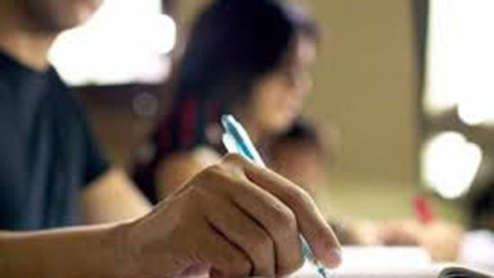 Many students are thinking about the admission in honors without exams