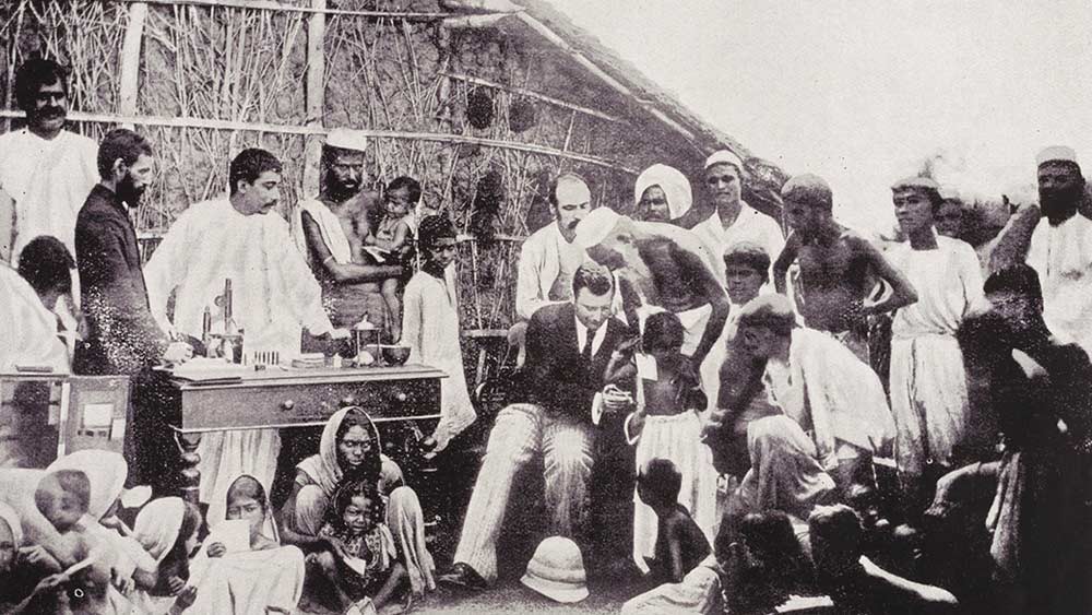 বঙ্গে শুরু হওয়ার পর সারা ভারতে-সহ মায়ানমার, শ্রীলঙ্কাতেও ছড়িয়ে পড়ে এই রোগ। ১৮২০-তে তাইল্যান্ড ও ইন্দোনেশিয়াতেও থাবা বসায় ভিব্রিও কলেরি। কলেরার জেরে শুধু জাভা দ্বীপেই এক লক্ষ মানুষের মৃত্যু হয়েছিল। চিন-জাপান ঘুরে ১৮২১ সালে এশিয়ার বাইরে পা রাখে।