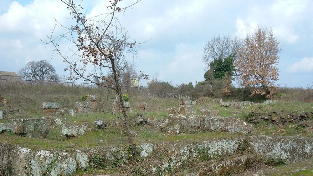 শহর এখনও সে ভাবে গ্রাস না করায় ধ্বংসস্তূপের উপরে বা চারপাশে বহুতল বিশেষ নেই। ইতিহাসবিদদের ধারণা, মাটির নীচে চাপা পড়ে থাকা শহরের মানচিত্র তৈরি সম্পূর্ণ হলে গবেষণার অনেক নতুন দিক খুলে যাবে।