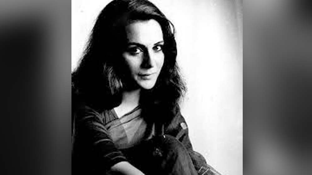 প্রিয়ার দুই ভাইয়ের অভিযোগ, তাঁদের বোনের জীবনের এই করুণ পরিণতির জন্য দায়ী পরিচালক চেতন আনন্দ-ই। তিনি যেমন প্রিয়াকে অভিনয়ের সুযোগ দিয়েছিলে, আবার তিনি-ই নাকি প্রিয়াকে অন্য পরিচালকের সঙ্গে কাজ করতে দেননি। চেতনের ছায়া থেকে বেরতে না পারার মাশুল প্রিয়াকে দিতে হয়েছিল নিজের জীবন দিয়ে।