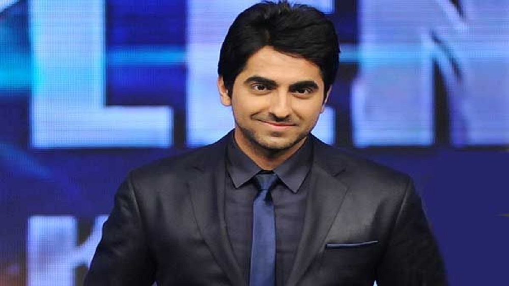 ‘ইন্ডিয়াজ গট ট্যালেন্ট’-এর সঞ্চালনা করতে করতেই একাধিক টিভি ও বলিউড অ্যাওয়ার্ড ফাংশন সঞ্চালনার প্রস্তাব পান আয়ুষ্মান, যার মধ্যে অন্যতম হল আইফা।