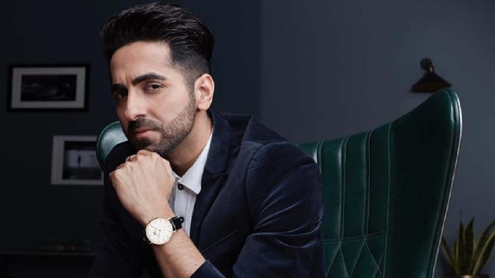 সিরিয়াল থেকে এর পর সঞ্চালোনার দিকেই বেশি ঝোঁকেন আয়ুষ্মান। আইপিএল টি-২০ সিজন-৩ চলাকালীন একস্ট্রা ইনিংসের সঞ্চালনা করেন তিনি। নাচের রিয়্যালিটি শো ‘জাস্ট ড্যান্স’-এও সঞ্চালকের ভূমিকায় দেখা যায় তাঁকে।