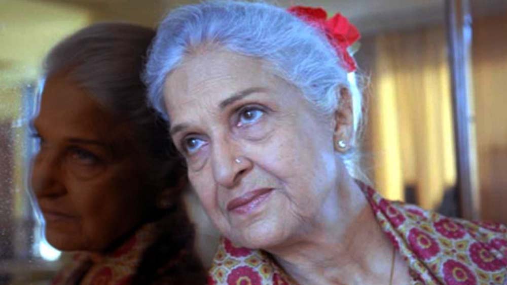 প্রেমিকের ডাকে সাড়া দিয়ে সংসারকে অবহেলা করার সিদ্ধান্তকে সমীচীন বলে মনে হয়নি কামিনীর। দিলীপকুমারের সঙ্গে তাঁর সম্পর্কের কথা অজানা ছিল না স্বামী বি কে সুদের কাছেও। কিন্তু তিনি রুষ্ট হননি। কামিনী পরে বলেছিলেন, তাঁর স্বামী বুঝেছিলেন প্রেম যে কোনও সময়ে সবার জীবনেই আসতে পারে।