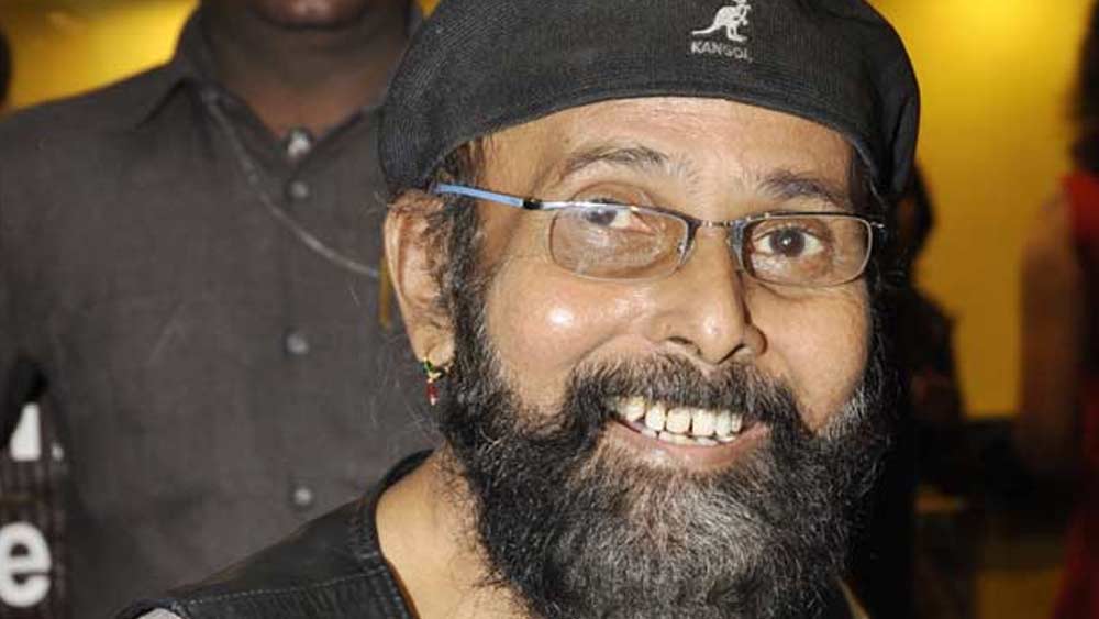 কার্যত সবার অগোচরেই চিরতরে বন্ধ হয়ে যায় জগদীশ মালির হাতের ক্যামেরা। তাঁর বন্ধু অশোক পণ্ডিত সংবাদমাধ্যমকে বলেন, জাগতিক সব বিষয়েই উদাসিন ছিলেন জগদীশ। প্রথম জীবনে সুরাসক্ত থাকলেও পরে এই সমস্যা কাটিয়ে উঠেছিলেন। ঘনিষ্ঠ এই বন্ধুর কথায়, জগদীশ ছিলেন সংসারে থাকা এক ফকিরের মতোই।