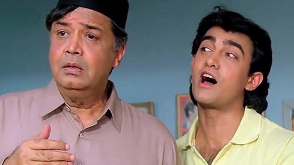 নব্বইয়ের দশকে ‘আন্দাজ অপনা অপনা’, ‘হালচাল’, ‘ইয়ে দিল্লগি’, ‘আকেলে হম আকেলে তুম’, ‘দিল তো পাগল হ্যায়’, ‘ক্যায়া কহেনা’-সহ বেশ কিছু ছবিতে অভিনয় করেছিলেন এই জনপ্রিয় অভিনেতা। সাদা কালোর পাশাপাশি রঙিন ছবির যুগেও তাঁর ছিল অনায়াস গতি।