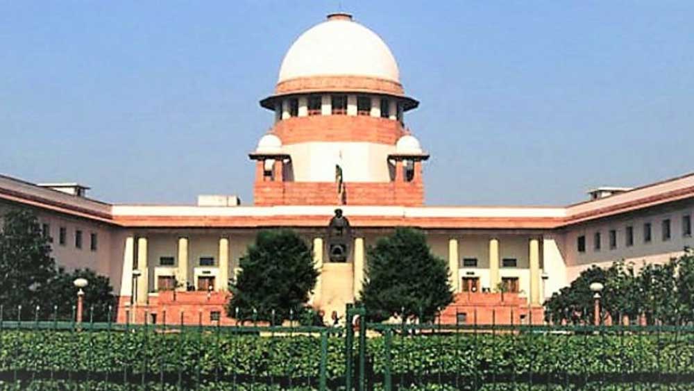 SC wants Govt's reply on the plea to minimize corona treatment cost