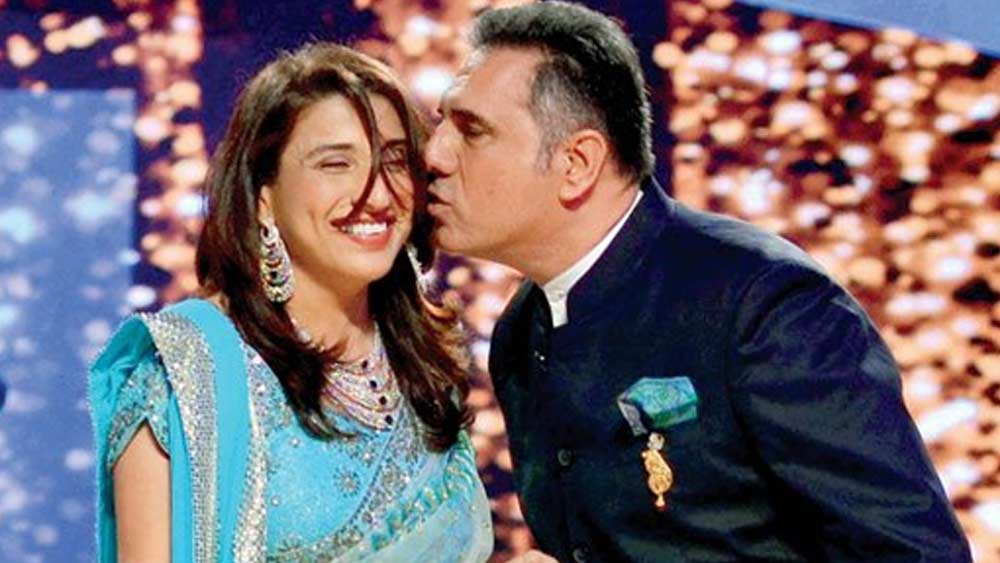 হবু জীবনসঙ্গিনীকে পেয়েছিলেন পারিবারিক ব্যবসার সুবাদে। তাঁদের ব্যবসা ছিল খাবারের। পারিবারিক বেকারি এবং নোনতা খাবারের দোকান ছিল মুম্বইয়ের গ্রান্ট রোডে, অপ্সরা সিনেমার কাছে।