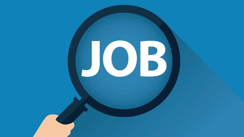 সঠিক ধারণা থাকতে হবে নিজের দক্ষতা ও ক্ষমতা নিয়েও। পাশাপাশি খুঁজতে থাকুন নতুন নতুন কাজের বাজার। দরকারে পেশা পরিবর্তনেরও প্রয়োজন হতে পারে।