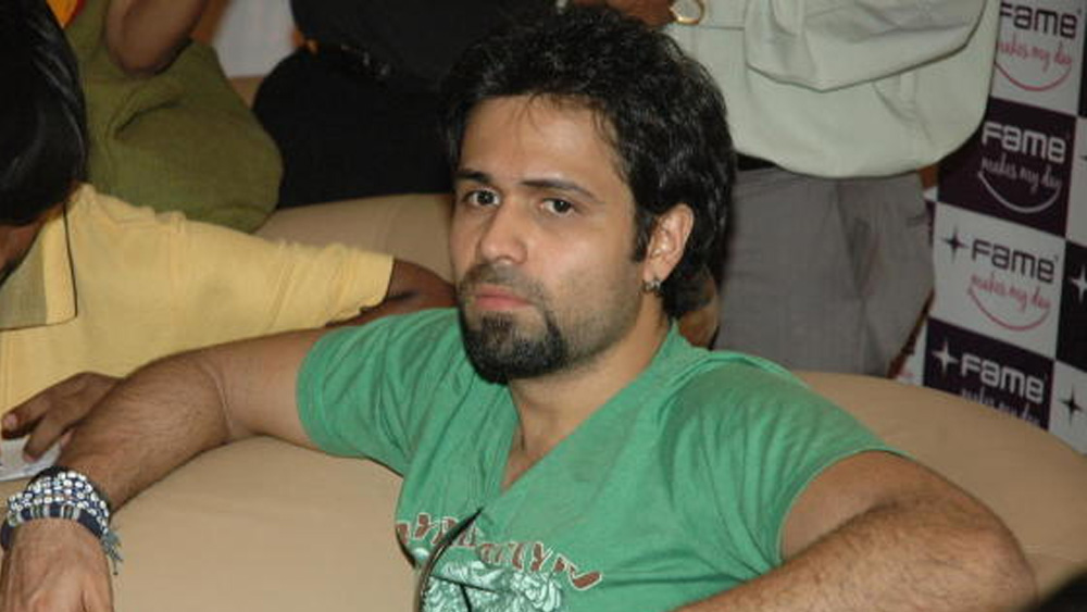 কেরিয়ারে সূত্রপাত ভাল হলেও মাঝে মাঝেই ইমরানের নামের পাশে বসেছে ব্যর্থতার উদাহরণ। ২০০৩ থেকে ২০০৮ অবধি প্রায় পনেরোটি ছবিতে অভিনয় করেন ইমরান। তার মধ্যে মাত্র পাঁচটি ছবি সফল হয়েছিল।