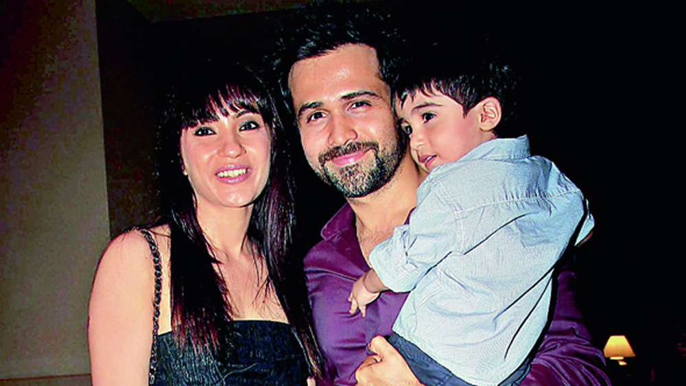 সাড়ে ছ’বছরেরও বেশি সম্পর্কের পরে ২০০৬-এ ইমরান বিয়ে করেন তাঁর প্রেমিকা পরভিনকে। ২০১০-এ জন্ম হয় একমাত্র সন্তান, আয়ানের। চার বছর পরে ধরা পড়ে একরত্তি আয়ান ক্যানসার আক্রান্ত। শুরু হয় নতুন যুদ্ধ।