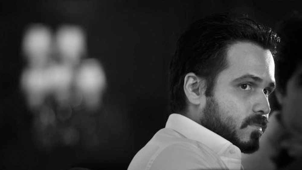 বার বার হারিয়ে যাওয়ার মুখে দাঁড়িয়েও ইমরান হাশমী বুঝিয়ে দেন তিনি জীবনযুদ্ধে হারতে শেখেননি।